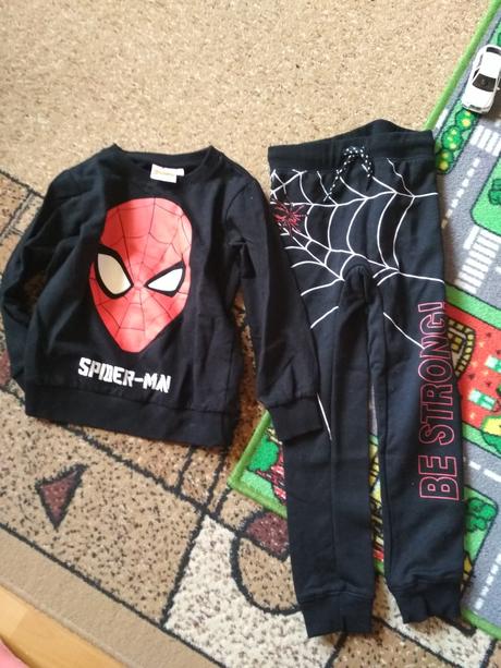 Tepláková súprava spiderman, takko,122