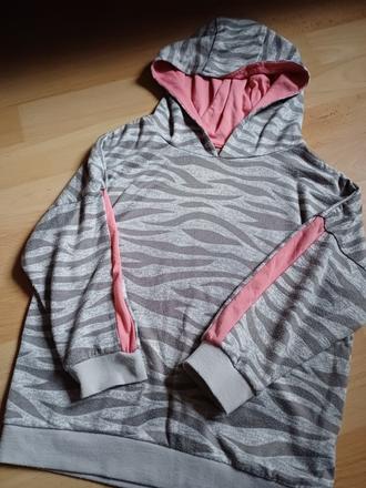 Tenka mikina, tu,116