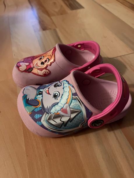 Crocs c7 labkova patrola, crocs,23