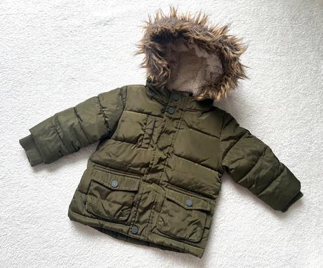 Vetrovka reserved, reserved,74