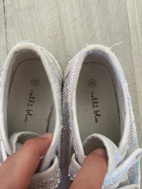 Platenky, nelli blu,33