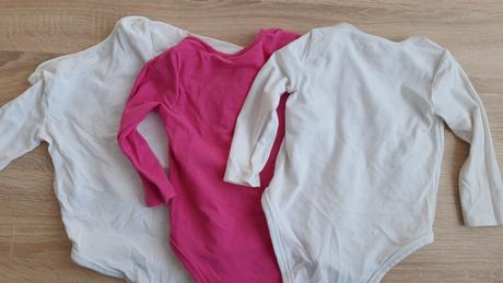 Guess body 6/9m, guess,74