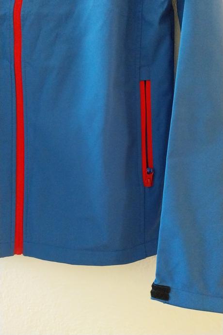 Modrá softshellová bunda, s