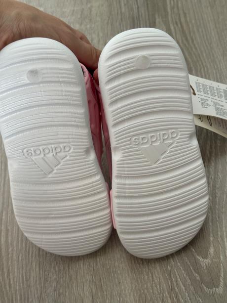 Adidas altaswim, adidas,26