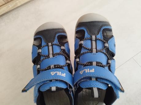 Sandále ako nové, fila,29