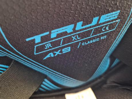 Hokejové nohavice true ax9 junior (clasic fit), 