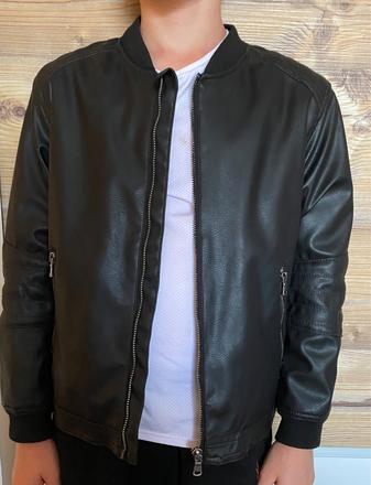 Vyteplena koženkova bunda pre fešaka, h&m,134