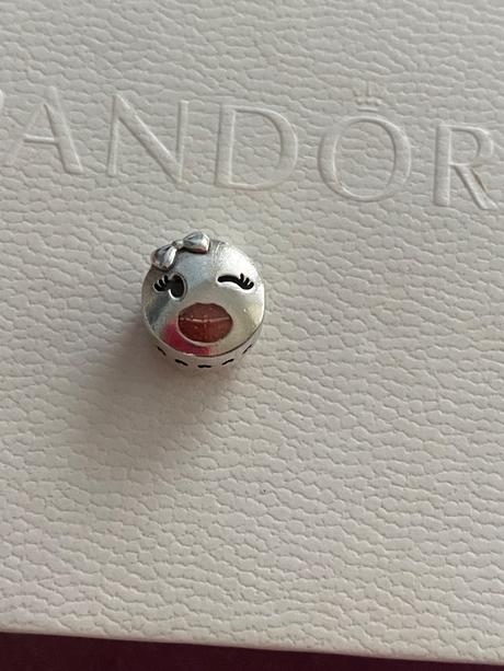 Pandora koralka, pandora