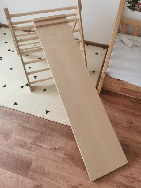 Elis design montessori piklerovej trojuholnik +smy,