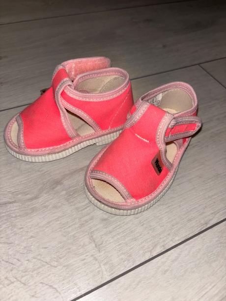 Papučky wanda, wanda,17