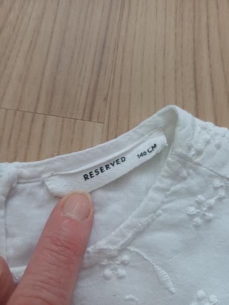 Saty s vysivkou, reserved,146