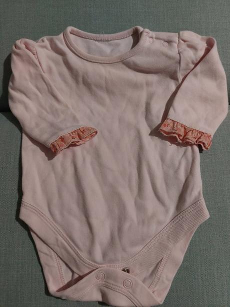 Ruzove body s volanikom, next,68