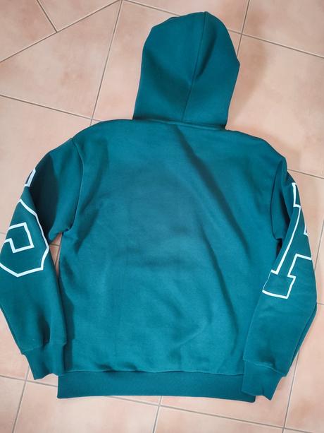 Mikina pánska,chlapčenská, bershka,m