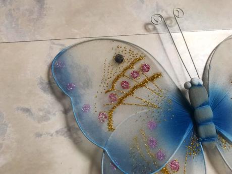 Dekoratívny motýľ,