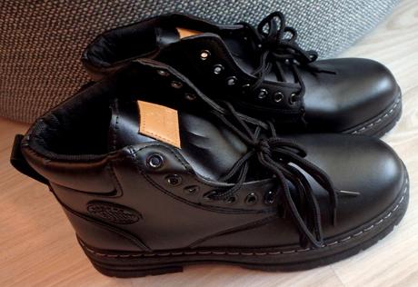 Členkové čierne topánky, 43