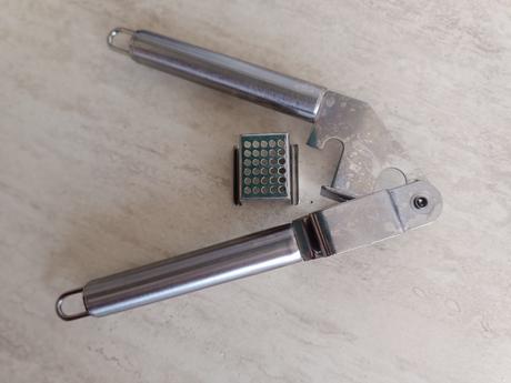 Pomôcky do kuchyne, 