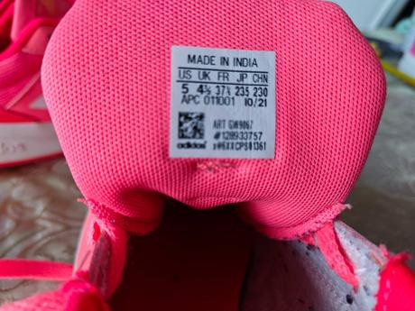 Dvoje tenisky, top stav, adidas,37