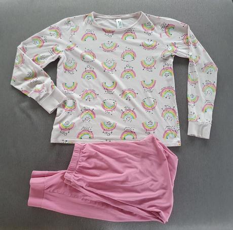 Dievčenské pyžamo, c&a,158