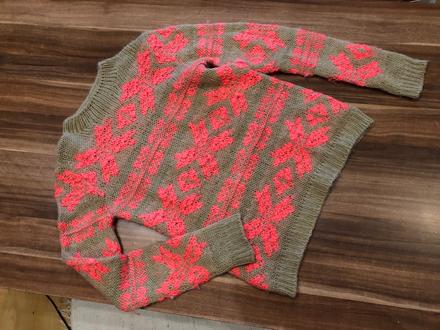 Pleteny svetrik, benetton,152