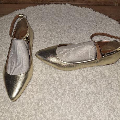 Nové kožené balerinky pc 59,99e, baťa,38