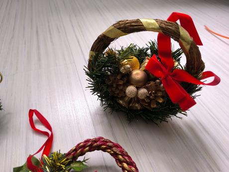 Vianočné ozdoby a gule, 