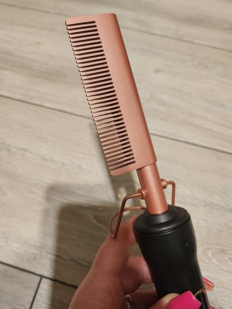 Horúci hrebeň s digitálnym displejom, 