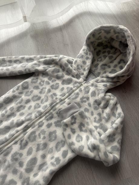 Velurove pyžamo perfektný stav, f&f,134