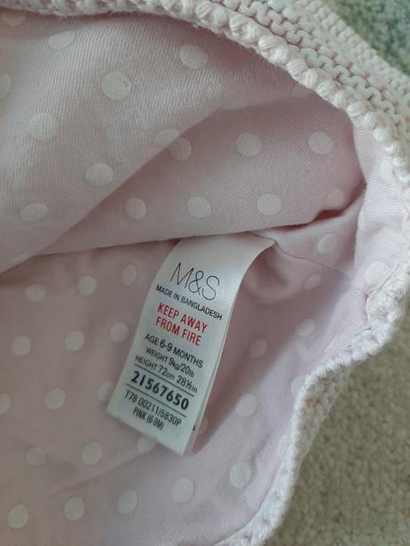 Bundička 74, marks & spencer,74