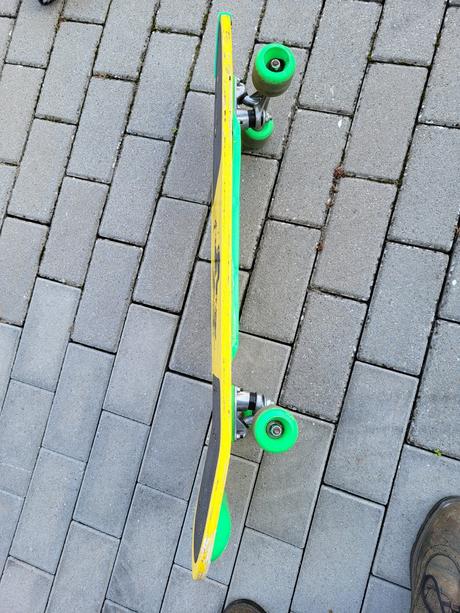 Skateboard žltý, 