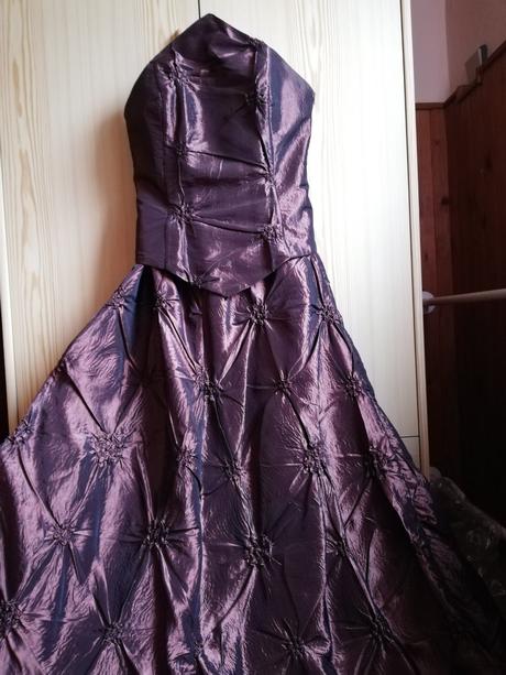 Spoločenské šaty, m