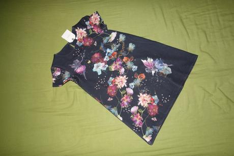 Nove satocky next, next,104