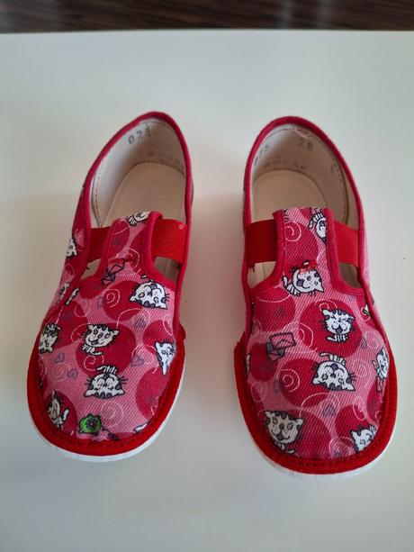 Papucky do skolky, deichmann,28