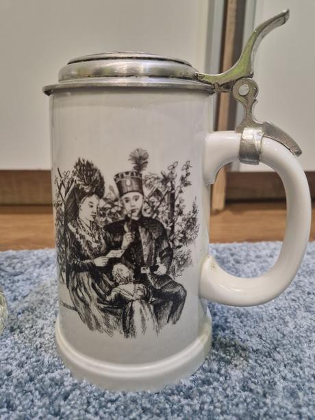 Keramicke krigle na pivo, 