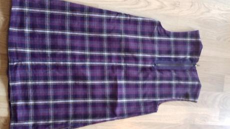 Šaty s podšívkou, 122