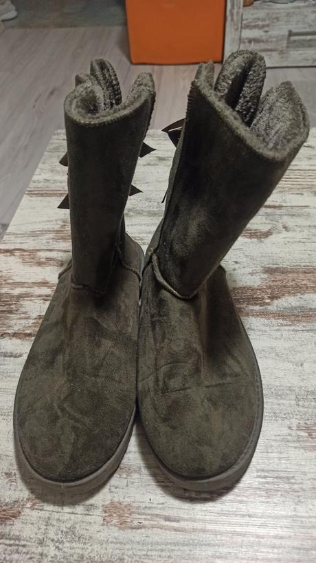 Dámske kapce vel.41, 41