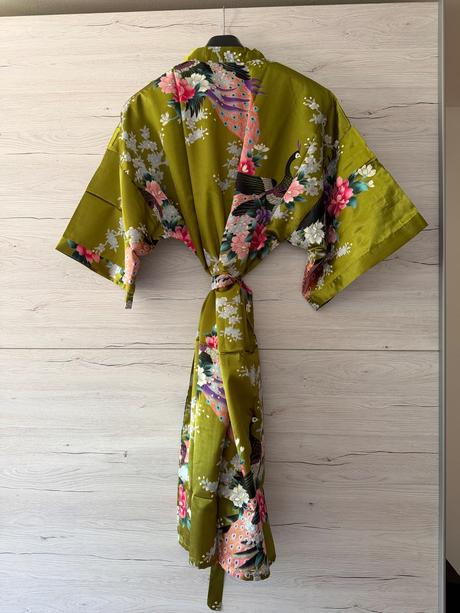 Satenovy zupan / kimono, l / m / s / xs