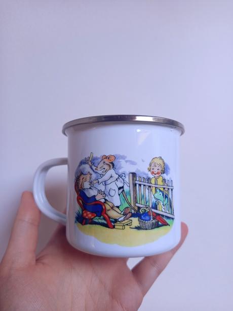 Smaltované hrnčeky s retro obrázkami, 