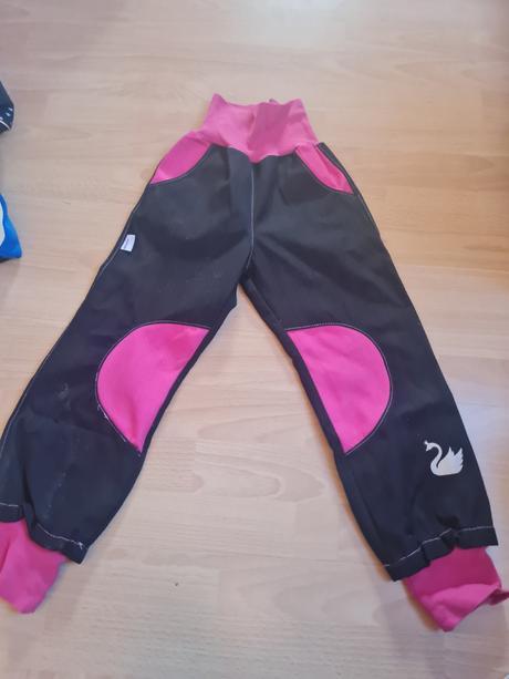 Softshell gate cronies, 116