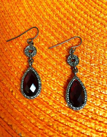 Rustikálne starožitné náušnice,