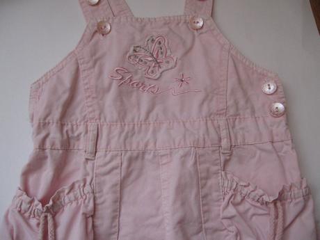 Letné šaty na traky, 80