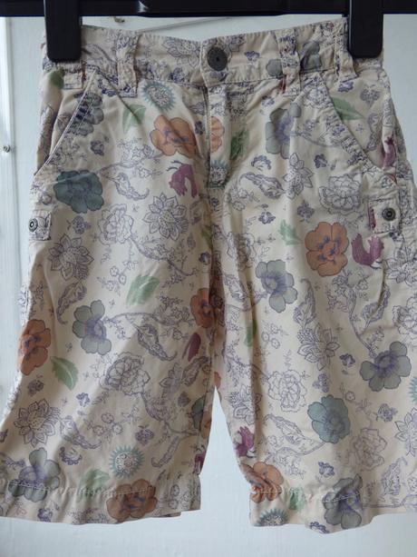 Kraťasky, dpam (du pareil au meme),104