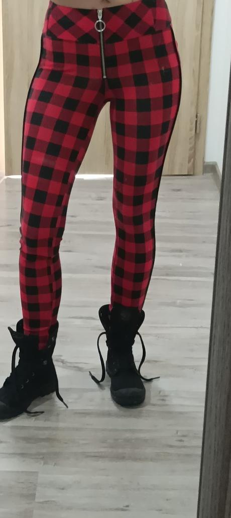 Damske nohavice, calzedonia,s