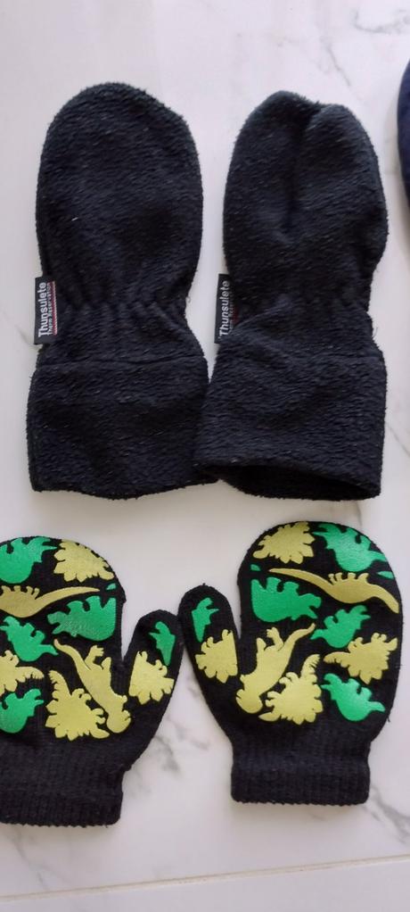 Zimné rukavice, 98