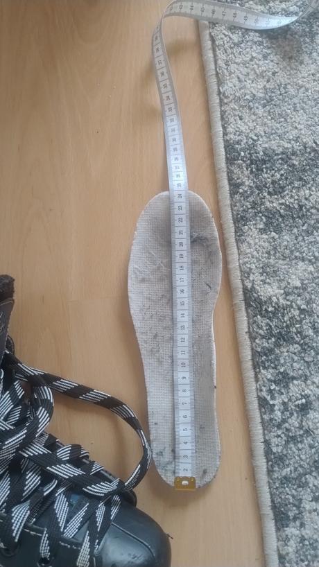 Korčule na ľad, 37