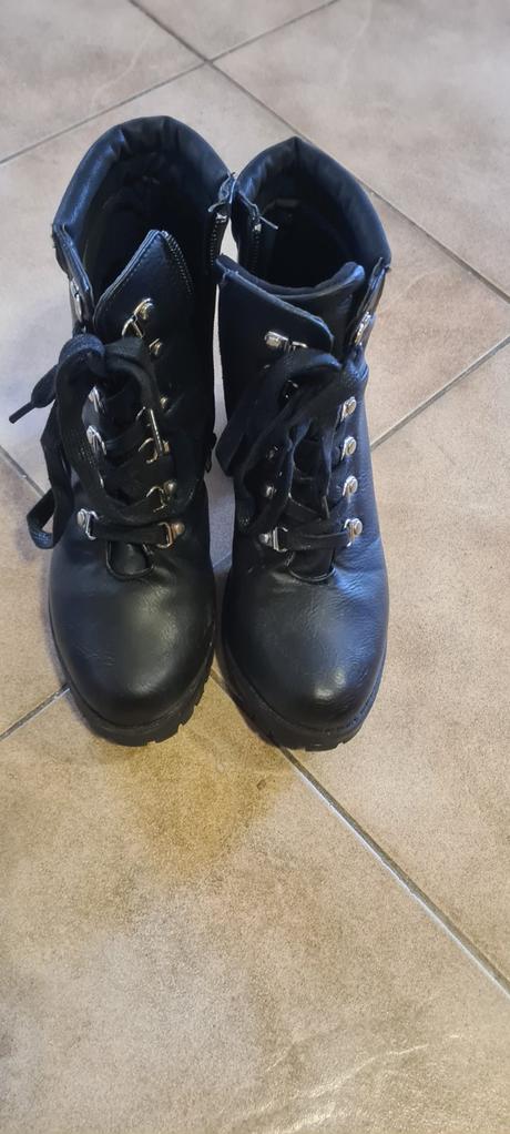 Cizmicky sinsay, sinsay,37