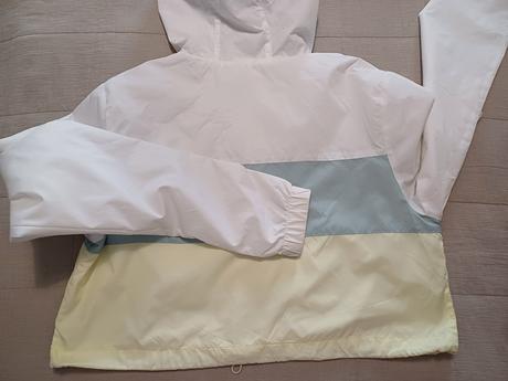 Tenšia bunda ellesse, č.m/l, m