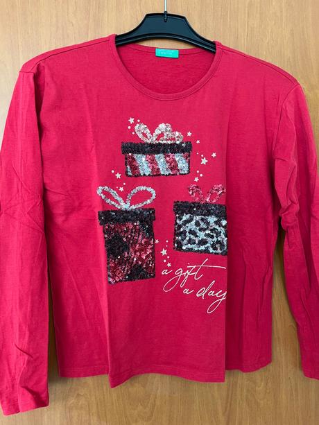 Vianocne tricko, benetton,140