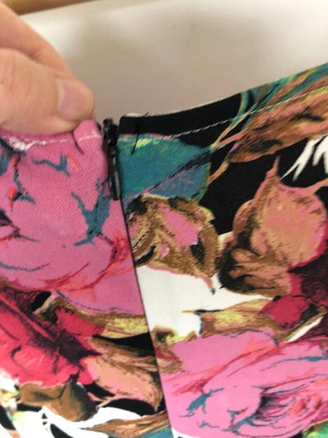 Vystužene šaty 36/38, 38