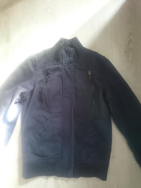 Prechodná bunda, pull&bear,s