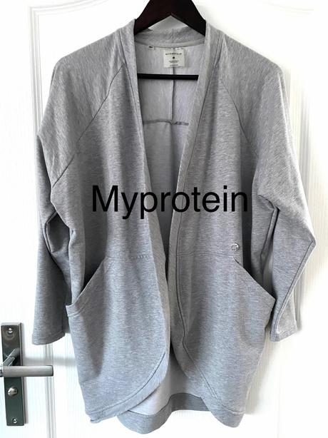 Sivá mikina/kardigan myprotein veľkosť s nadroz, 